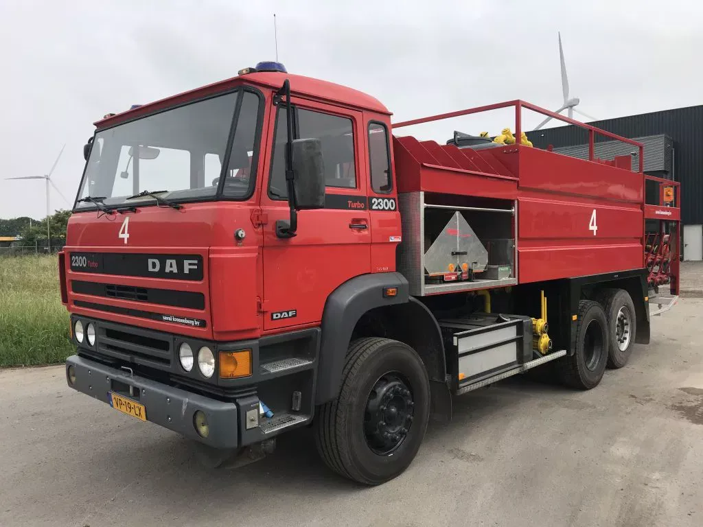 DAF 2300 * Turbo * 6x2 * Spring * Manual gearbox *
