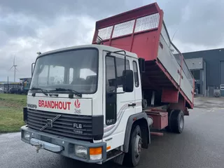 Volvo FL 611 * Full Spring * Manual gearbox * 8 Bolts