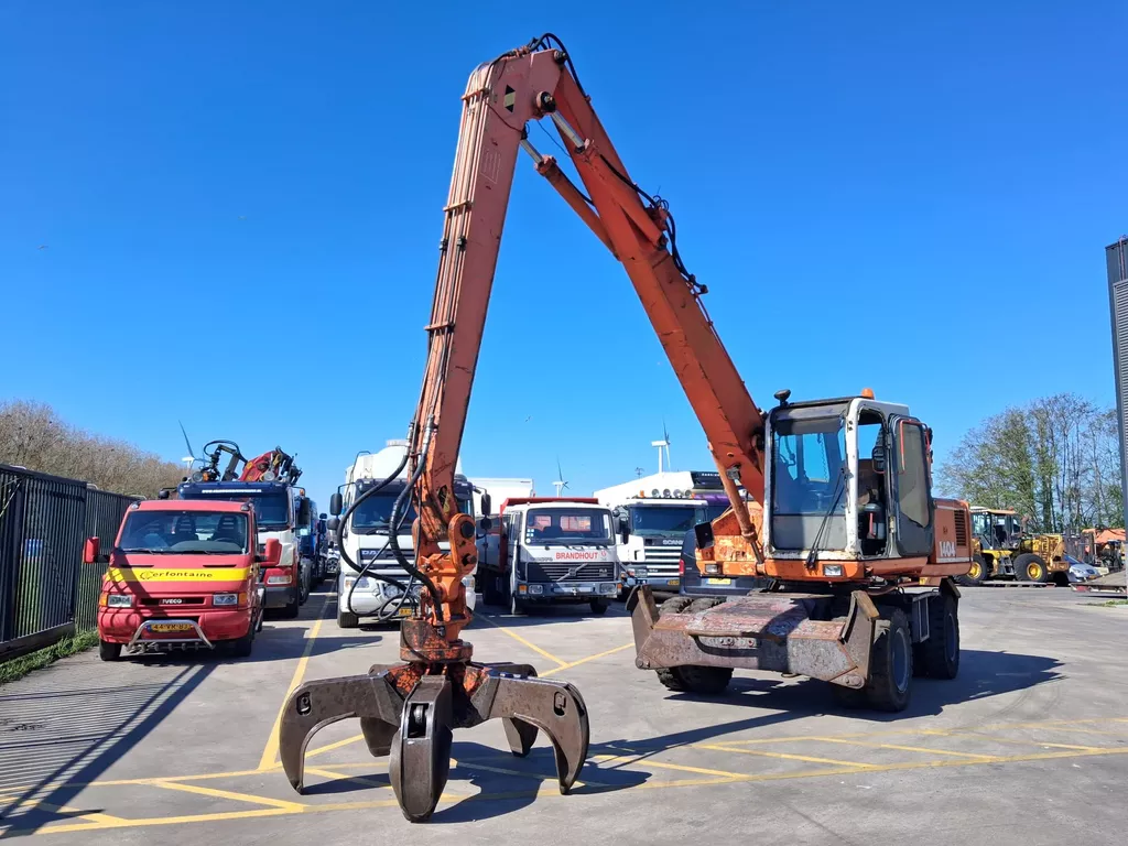 Atlas 1404 * 4x4 *