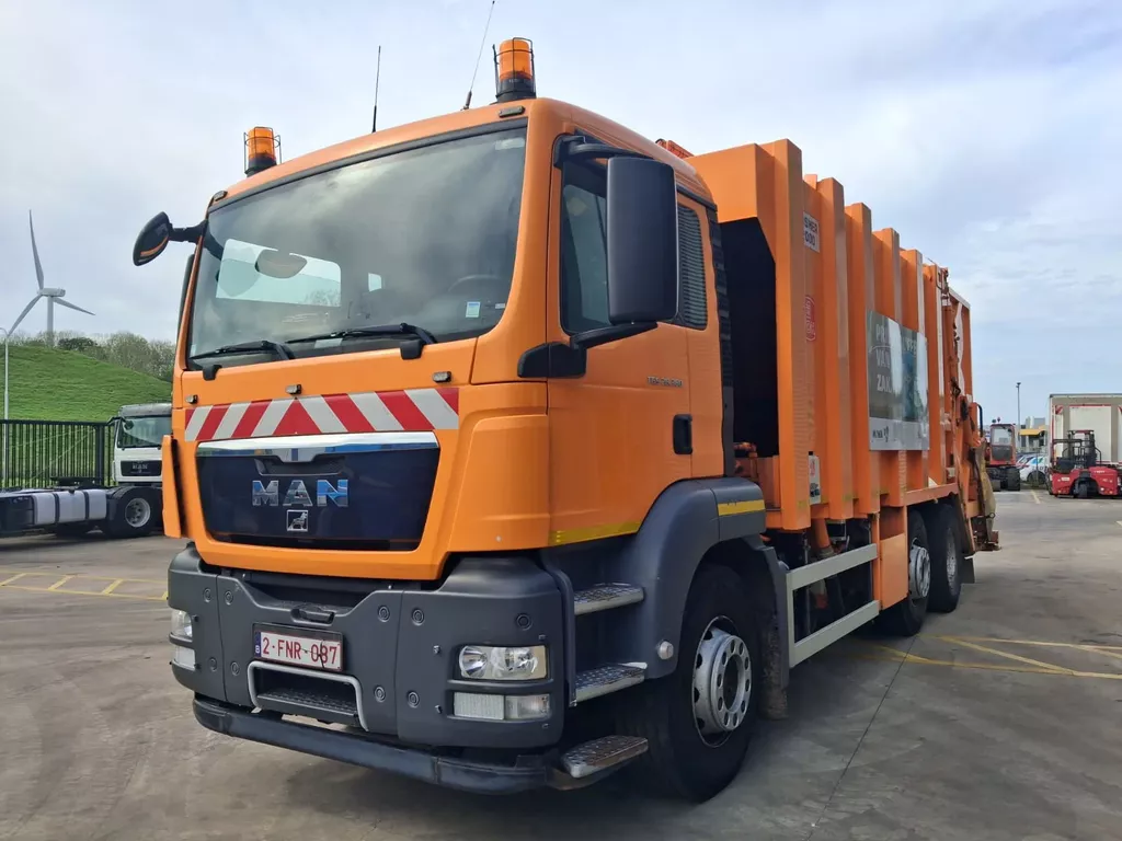 MAN TGS 26.360 * 6x2 * Euro 5 *