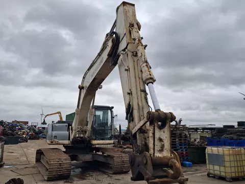 Kobelco New Holland e 265 E265